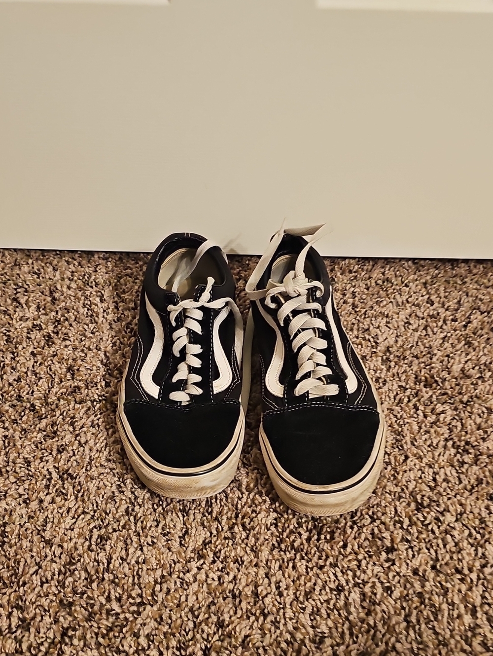 Vans - Picture 1 of 3